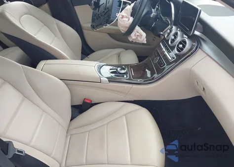 2017 Mercedes-Benz C 300 from USA, damaged, VIN 55SWF4JB6HU231917